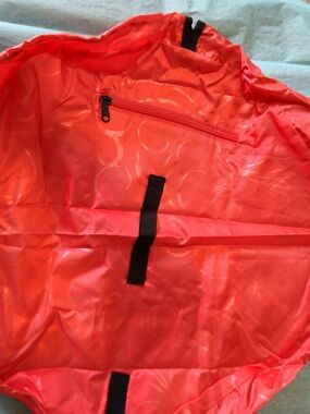 Bright Red Women’s Skincare Travel Pouch